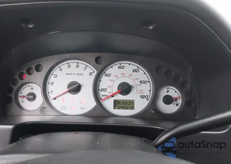 2003 Ford Escape Xlt from USA, damaged, VIN 1FMYU93113KD47809